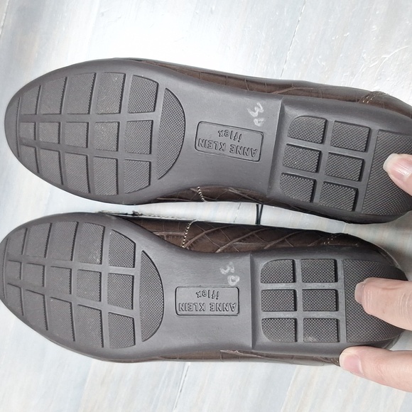 Anne Klein NWT size 8 flats/loafers - Picture 11 of 11